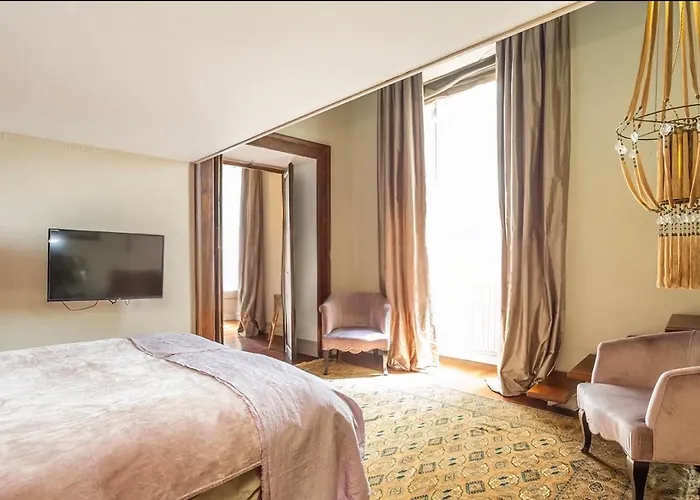Campo De Fiori Luxury Jacuzzi & Cinema Apartment Rom